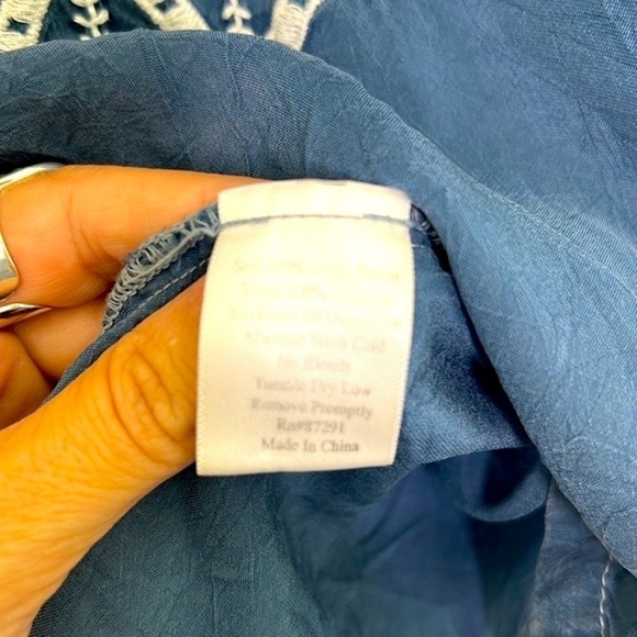 Johnny Was - Blue Embroidered Floral Boho Pullover Long Sleeve Blouse Size Sm - Picture 11 of 14